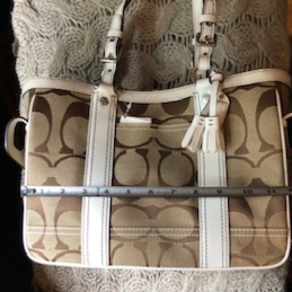 *HOST PICK* Coach Tote Purse *NEW* - Picture 3 of 8